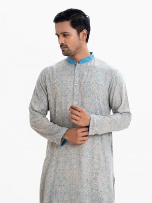 Man's printed fitted panjabi in viscose fabric.Mandarin collar and inseam pockets.