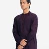 Men's semi-fitted panjabi in cotton fabric.Mandarin collar and inseam pockets. Karchupi at the front.