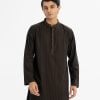 Men's slim fitted panjabi in jacquard fabric.Mandarin collar and inseam pockets. Karchupi at the collar and placket