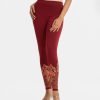 Women's printed leggings in cotton knit fabric. Concealed elasticated on the waistline.