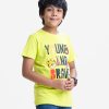 Kid boys t-shirt in cotton single jersey fabric. Crew neck, short sleeves. Typographic print on the chest.