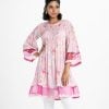 Printed A-line tunic in Blended Cotton fabric. Bell-sleeved with tassel, round neck. Tissue fabric attached at the hemline and sleeves.