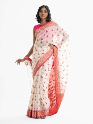 Women's all over printed saree in cotton fabric. Fringe trim at the achal.