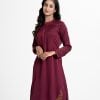Printed straight kameez in crepe fabric. Mandarin collar with line stitching at the collar, button placket and long-sleeved. karchupi at the front and hemline.