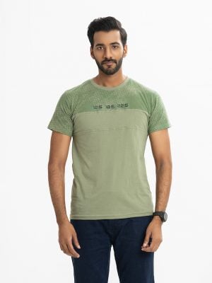 Men's t-shirt in cotton single jersey fabric. Crew neck, short sleeves. Print on the chest.