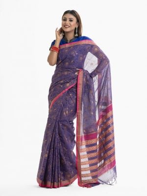 Women's all over printed saree in cotton fabric. Fringe trim at the achal.