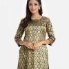 Women's printed straight kameez in faille fabric. Round neck, three-quarter sleeves. Karchupi at the front and sleeves hemline.