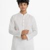 Men's semi-fitted panjabi in jacquard fabric.Mandarin collar and inseam pockets.