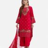Women's straight salwar kameez in joom fabric. Round neck, long sleeved and karchupi at the front. Complemented with pants and georgette dupatta.