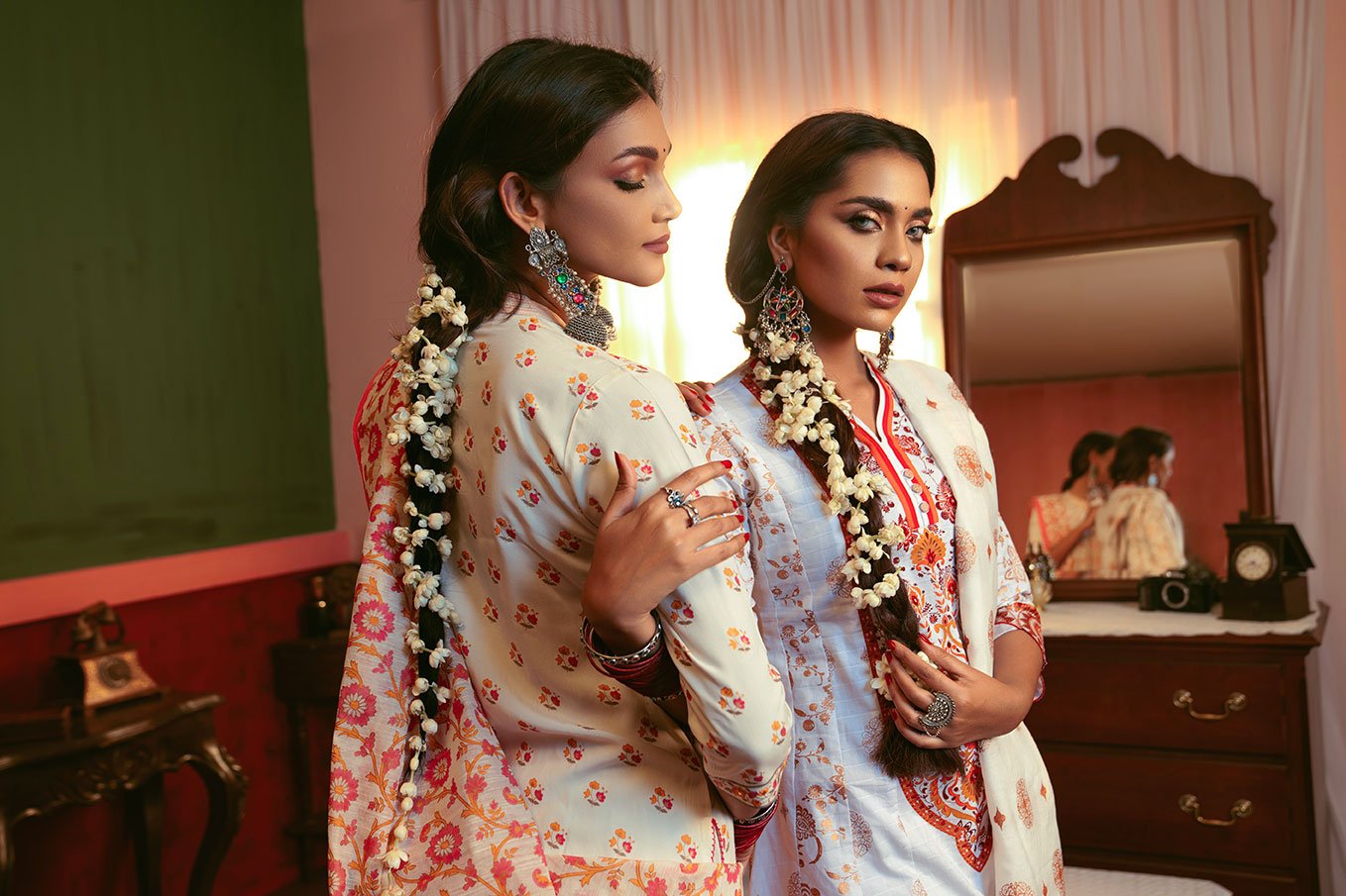 মেয়েদের বৈশাখী পোশাক