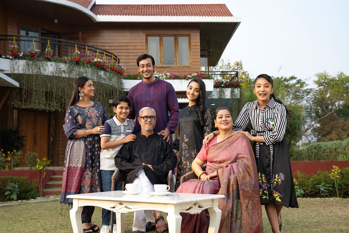 পরিবারের সবার জন্য ড্রেস 
