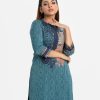 Floral printed straight kameez in Joom fabric. Stand collar, three-quarter sleeved. Karchupi at the front and attached patch at the hemline.