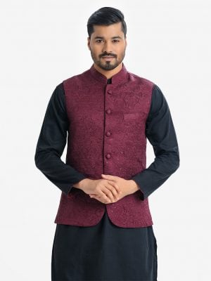 Men's Waistcoat in Jacquard fabric. Mandarin collar, sleeveless, straight hem with button fastening and three pockets at front.