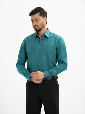 Men's printed long-sleeved formal shirt in cotton blended fabric. Classic collar, button fastening at the front and adjustable buttons at the cuffs.