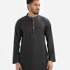 Men's slim fitted panjabi in jacquard fabric. Mandarin collar, full-sleeved, inseam pockets. Button fastening and embroidery at the front.