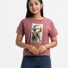 Teen girls t-shirt in cotton single jersey fabric. Round neck, short sleeves and print on the chest.