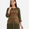 Women's straight kameez in crepe fabric. Stand collar, three-quarter sleeved. Karchupi and line stitching at the front.