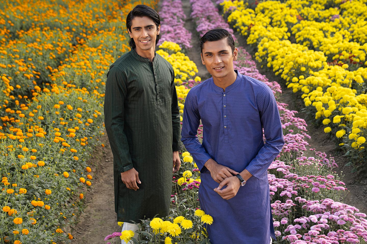 প্যাস্টেল বা প্রাকৃতিক রঙের পোশাক