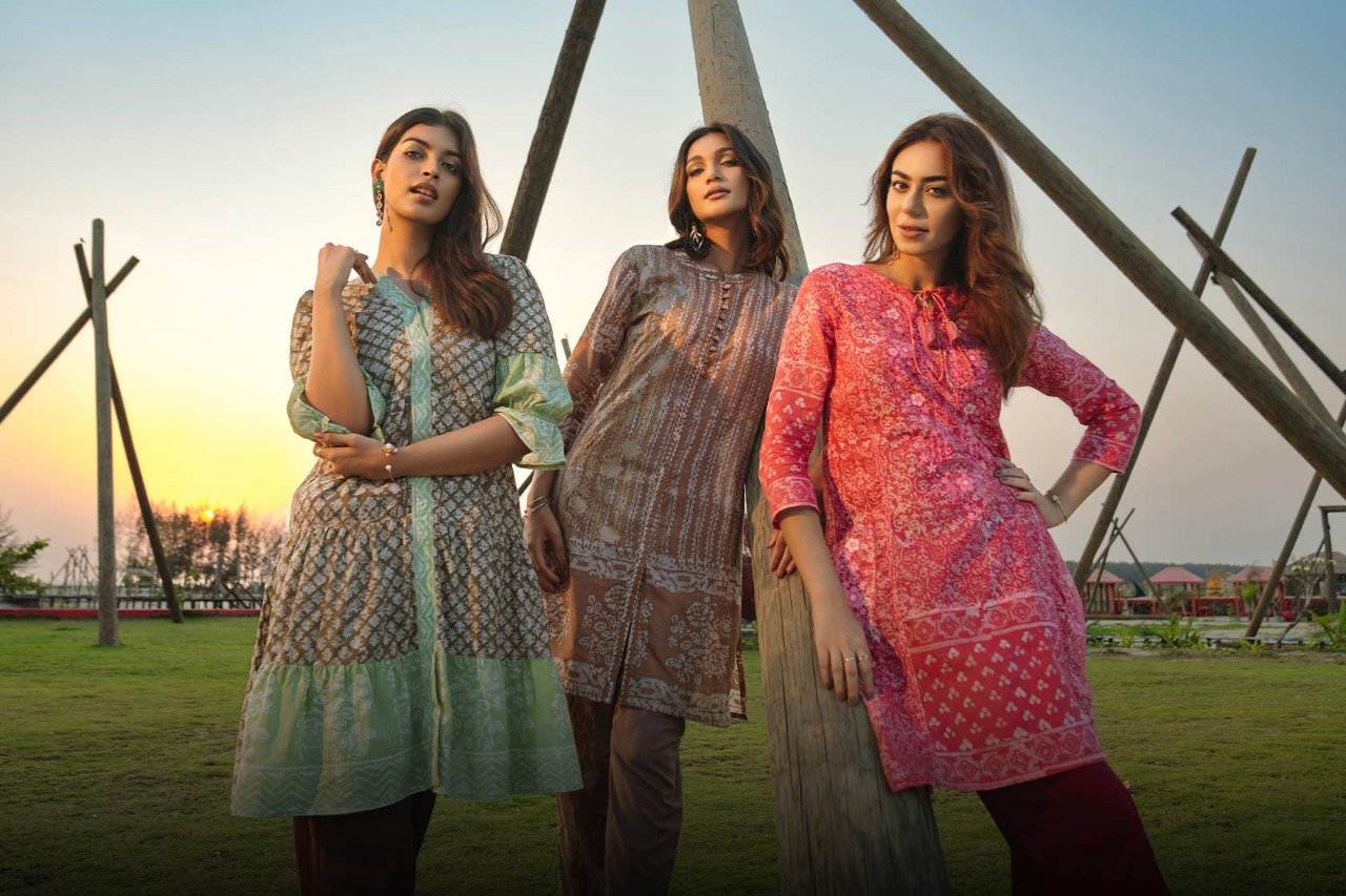 প্যাটার্ন ও প্রিন্টে ফিউশন