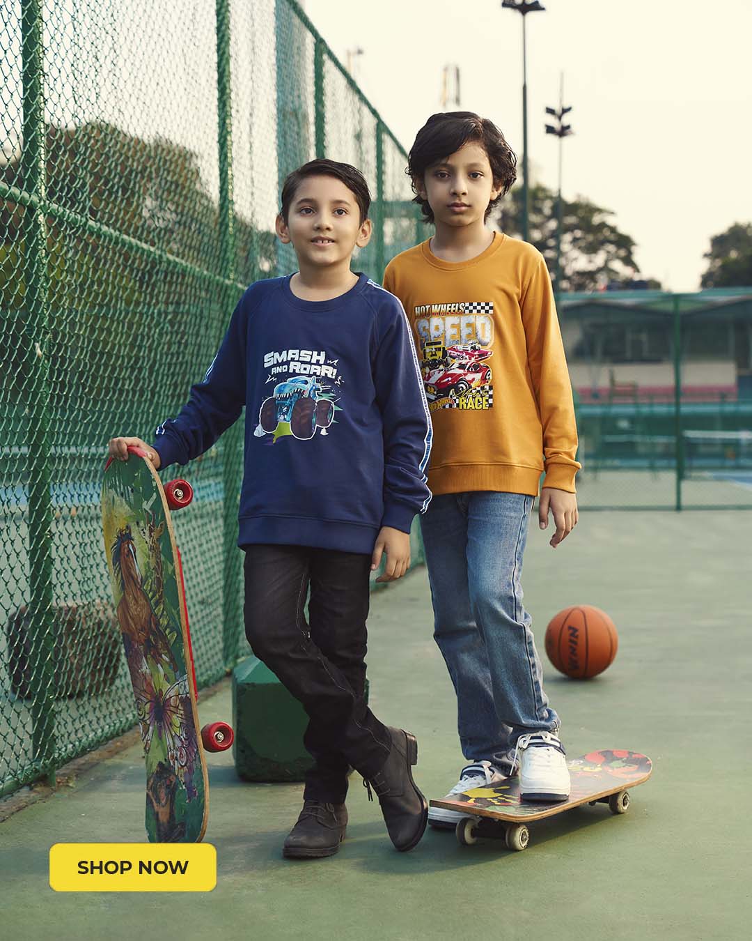 শিশুদের হালকা শীতের আউটডোর লুক