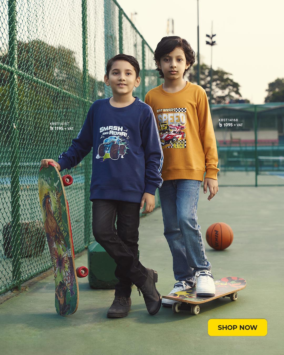 হালকা শীতে শিশুদের বাইরে খেলার সময় পোশাক