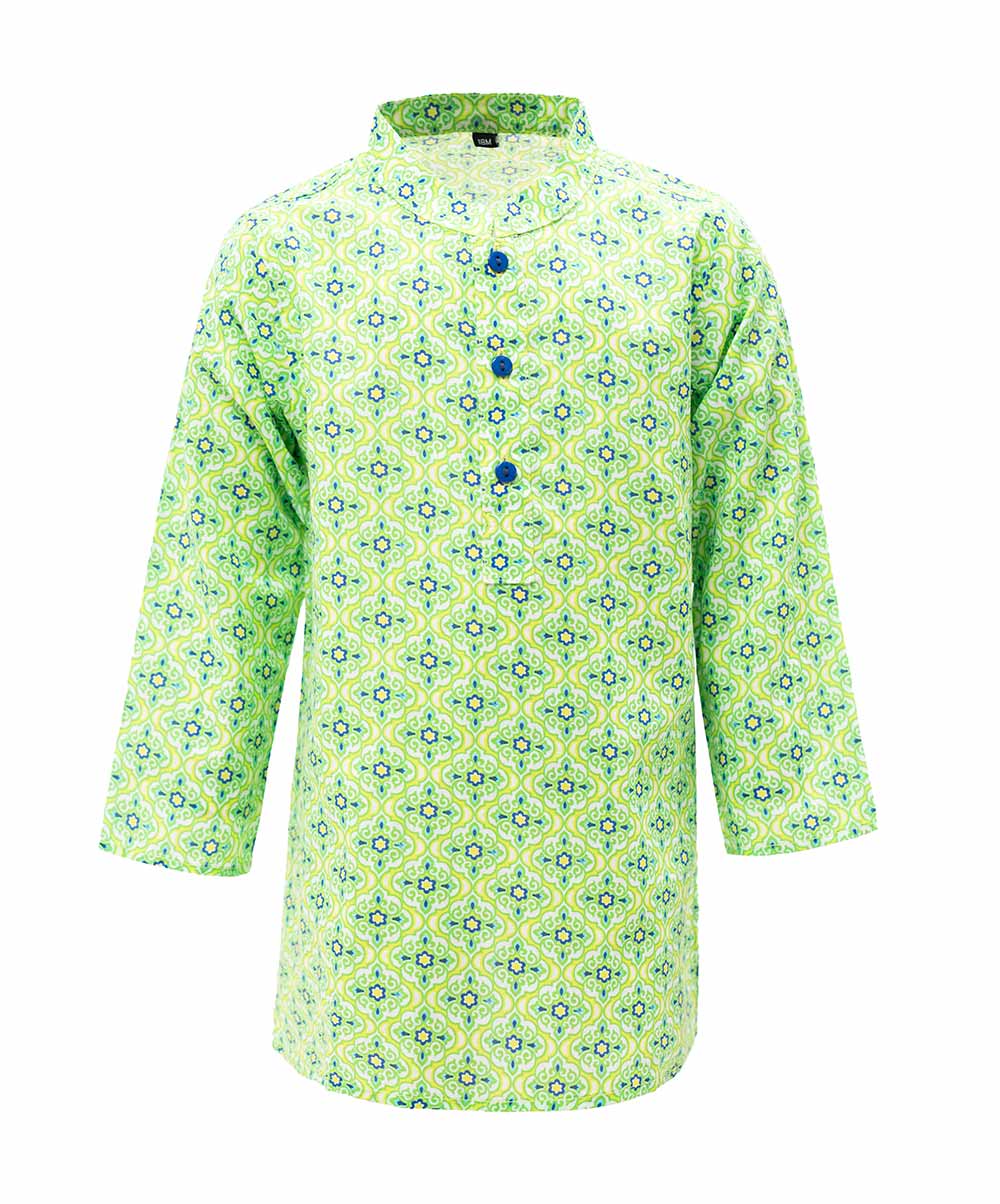 Newborn baby boy printed panjabi in cotton fabric. Mandarin collar, inseam pockets and long sleeves. Green Cotton Newborn Panjabi