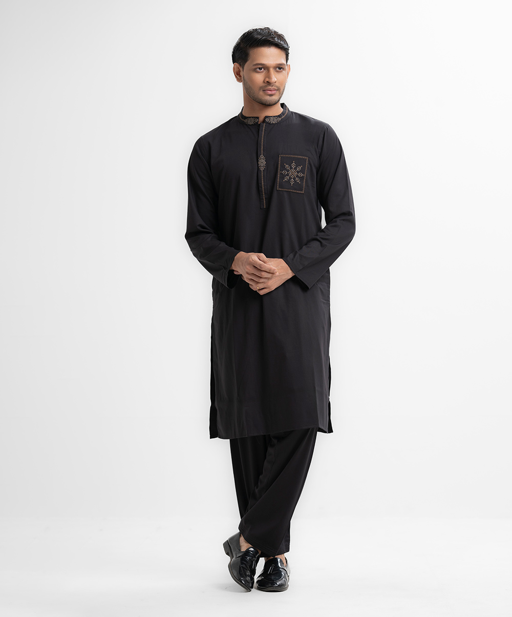 Men's kabli set in blended fabric. Embroidery at the mandarin collar, placket, front pocket and sleeve cuffs. Inseam pockets kabli suit and pajama. Black Embroidered Kabli Set