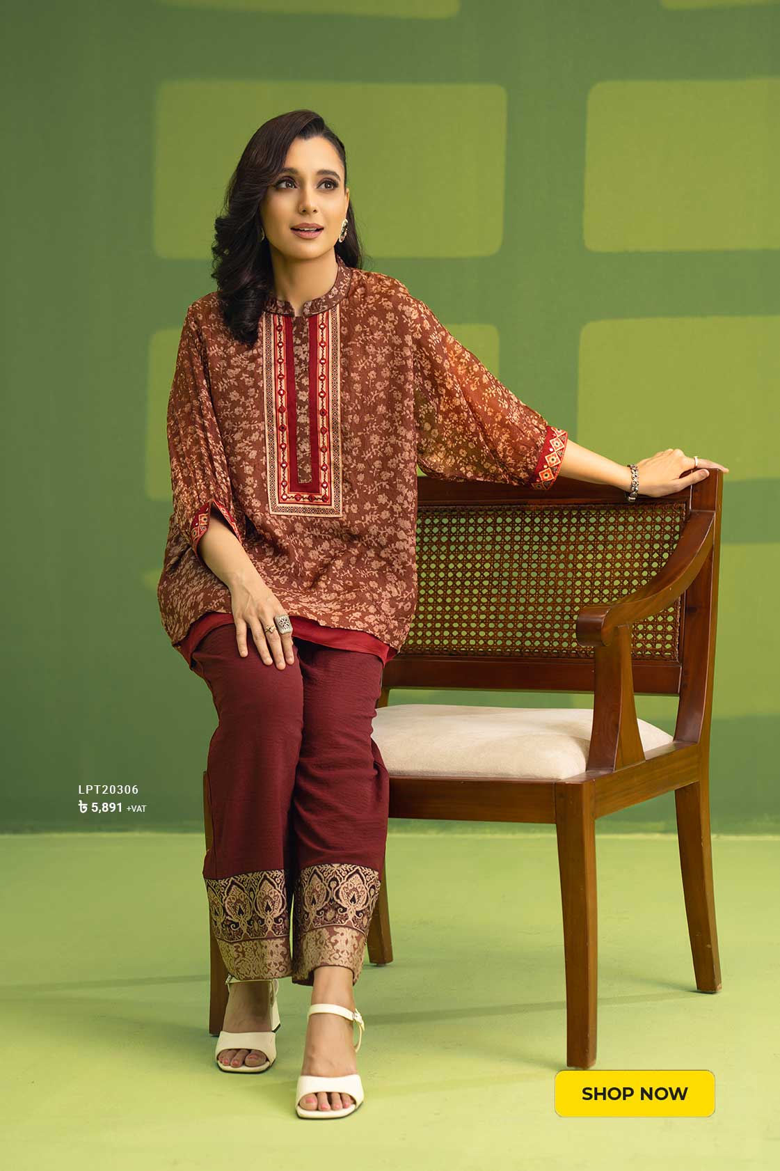 Sabila Nur in Coffee Muslin Exclusive Tunic 